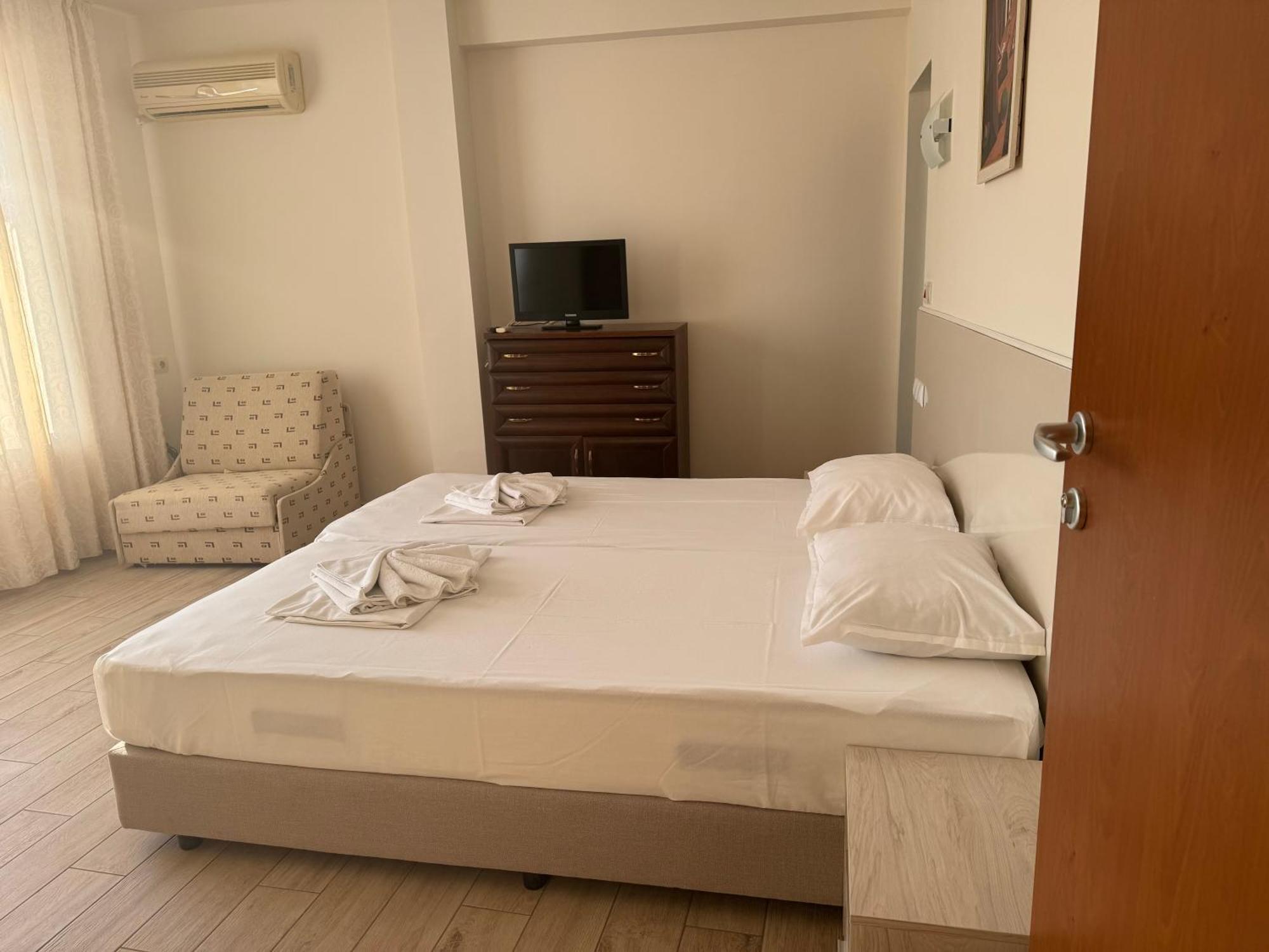 Lozenetz Beach Apartments ภายนอก รูปภาพ