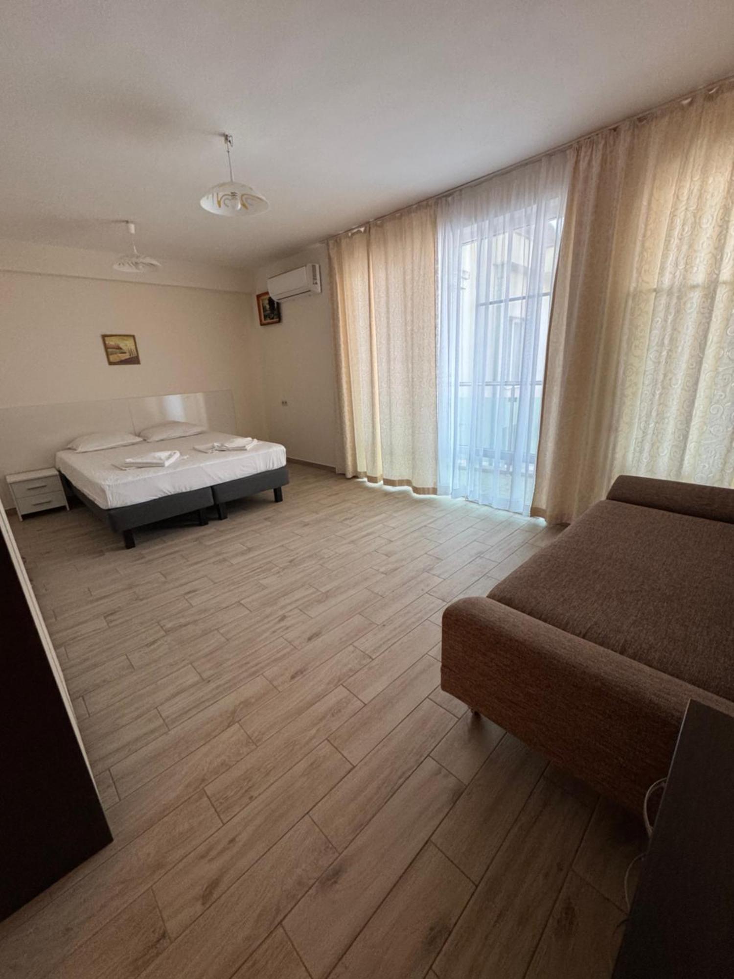 Lozenetz Beach Apartments ภายนอก รูปภาพ